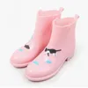 Rousoliu mulheres pvc ankle chuva botas dos desenhos animados animais impermeáveis ​​sapatos de água mulher Rainboots Wellies Slip-on TR114