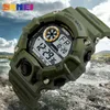 Skmei Fashion ArmyGreen Camo Pu Band Military Sports Watches 1019 50M防水LEDデジタル安全警告wristWatches1488502