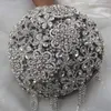 Cinza De Cristal Do Casamento Broche De Strass Noiva Bouquet De Noiva De Cetim Flor 18 cm 2018 Chegada Nova Fontes Do Casamento