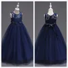 Mignon Bleu Marine Tulle Une Ligne Ceinture Longue Fleur Robes De Filles Ras Du Cou Sans Manches En Dentelle Top Fête D'anniversaire Petite Fille Robes 232j