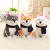 25 centimetri carino indossare sciarpa Shiba Inu cane peluche morbido animale farcito Akita cani bambola per gli amanti bambini regali di compleanno LA0357380272