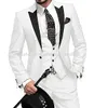 新しいスタイルのグルーミングピークラペルの新郎新婦タキシードチケットポケットの男性スーツウェディング/プロディング/ディナーベストマンブレザー（ジャケット+パンツ+ネクタイ+ベスト）K798