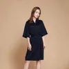 Faveurs mariée cadeaux de demoiselle d'honneur Robes kimono en Satin mariée poule enterrement de vie de jeune fille vêtements de nuit robe fournitures 5 pièces livraison gratuite