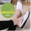 Été femmes en cuir véritable pantoufles solide blanc noir dames plat avec diapositives respirant sandale Baotou demi chaussures