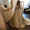 foto taglie Perline con perline Abiti da sposa Abiti da sposa Scollo a barca con spalle scoperte Maniche lunghe Abiti da sposa formali in raso con perline Abiti dolci HY158