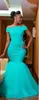 Afrikansk turkos utanför axeln Mermaid Long Bridesmaid Dresses Plus Size Maid of Honor Wedding Dresses Vestidos de Festa BM0180