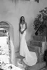 2018 Julie Vino Sereia Vestidos de Casamento Sem Mangas Applique Beach Vestidos De Noiva Sheer Jewel Neck Wedding Dress