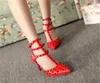 Neue Mode Frauen sexy spitze Zeh rot schwarz nackt weiße Nieten Pumpen drei Träger dünne hoch 6 cm 8 cm 10 cm Heels Schuhe