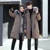 새로운 남성 겨울 캐나다 다운 재킷 패션 긴 겨울 코트 까마귀 여우 모피 칼라 부부 Manteau d' hiver hommes 캐주얼 따뜻한 재킷 코트