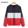 SweatyRocks Cut And Sew Hoodie Windjacke 2018 Neue Mode Frühling Colorblock Reißverschluss Frau Top Mehrfarbige Taschenjacke