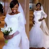 Afrikanska svarta tjejer plus storlek bröllopsklänningar spets approach av axel 3/4 långärmad sjöjungfru bröllopsklänning billiga strand brudklänningar