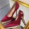 Moda Apontou Toe Stilettos Partido Sapatos De Casamento Mulher Deslizamento Em Senhoras De Salto Alto Tacones Mujer Metálico Folhas Embelezado Bombas De Cetim De Seda