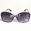 유행 유럽 여성 선글라스 안티 UV 안경 중공 설계 태양 안경 여성 안경 거울 쇼핑 안경 여행 안경
