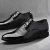 Tasarımcı marka erkekler patent deri ayakkabı resmi erkek ayakkabı düğün ayakkabı erkekler zapatos oxford adam sapatos para hombre ...