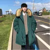 남성용 파카 스 2021 겨울 한국 스타일 두꺼운 긴 섹션 느슨한 큰 모피 칼라 후드 코트 코트 남자 재킷 검은 색 / 카키색 gr
