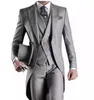 2018 Custom Made Noivo Smoking Grey Groomsmen fraque melhor homem ternos de casamento terno masculinos (Jacket + Calças + Vest) terno do casamento Tailcoat