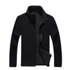 新しい男性のジャケットとコートのトレンディな暖かいフリースのジャケット秋のファッションメンズのアウトオスのカウボーイプラスサイズ8xlのChaquetas 50jk056