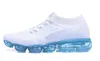 新しい男性Csaual Shoes HommesAthlètesChaussures de course trainerカジュアルシューズホムスフェムズジョギングChaussures呼吸チャージテス