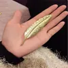 Whole Brooches Men Gold Feather Suit Women Broaches Version Leaves Hijab Pins Wedding Brooch Mens Brooches pin Flower Lapel7371667