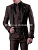 Nieuwe Collectie GroomsMen Peak Revers Bruidegom Tuxedos Ticket Pocket Mannen Past Bruiloft / Prom / Diner Beste Man Blazer (jas + Broek + Tie + Vest) K804