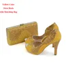 Peep Toe Gold Gold Rhinestone Dress per abiti da sposa e piattaforma frizione 4 pollici Scarpe da festa con tacchi alto con Bag8528502 abbinato