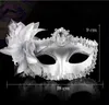 Fashion Women Sexy Mask Hallolowmas Venetiaans oogmasker Maskerade maskers met bloemenveer Paas dance feest vakantiemasker Drop6759618