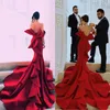 Syrenka Portret Fabulous Prom Dresses Sexy Off Ramię Big Bow Zamek Backless Celebrity Party Suknie Dubaj Satin Chapel Pociąg Wieczór Dres