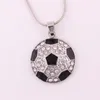 Ny ankomst fotboll hängsmycke halsband världscup fans sport kristall rhinestone fotboll charm orm kedjor för kvinnor män s mode smycken