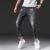 2018 sommer Dunkelgrau Distressed Männer Jeans Neun Stretch Jeans Slim Fit Denim Hosen Männer Zipper Fashion6493173