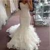 Suknie ślubne Suknie ślubne Fit and Flare Sweetheart Bez Rękawów Zroszony Koronki Aplikacje Tulle Spódnica Gorset Suknie Bridal Suknia Train