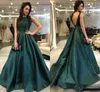 2019 Classic Sexy Backless Prom Klänningar med Beaded Party Dresses Mörkgrön Graceful Satin Evening Gowns Bateau Evening Klänningar Anpassa