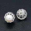 Les dernières créations de mode naturelles boucles d'oreilles perles d'eau douce boucles d'oreilles en argent avec des cadeaux personnalisés perle blanche en gros