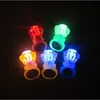 Plast diamantform LED -fingerring ljusup leksaker blandar färger ljus simulering barn leksak party dekoration6309646