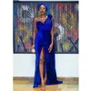 Royal Blue 2019 Elegancki Jeden Ramię Velvet Mermaid Nigeria Suknie wieczorowe Sexy Handmade Front Front Split Arabski Formalna sukienka Prom Custom