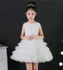 Vestidos del desfile de la niña Falda abullonada roja blanca de alta calidad Niño Eauty Pageant Cuello redondo Encaje Primavera Verano Niños Flor HY086