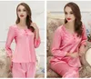 Top Quality Women's Luxurious Silk Lace Sexy Sleepwear Långärmad Elegant Bekväm Silken Tunna Silk Pyjamas Set Nightgown 4Colors