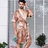 2018 männer Seide Nachthemd Robe Sommer Kurzhülse Kimono Pyjamas Bademantel Herren Druck Plus Größe 5XL Satin Hause Kleidung männlichen