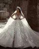 Luxe Baljurk Trouwjurken Sheer Hals Lange Mouwen Kralen Bloemen Tule Saudi Arabische Budai Bridal Jurken Cathedral Trein