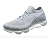 新しい男性Csaual Shoes HommesAthlètesChaussures de course trainerカジュアルシューズホムスフェムズジョギングChaussures呼吸チャージテス