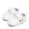 Enfant en bas âge bébé garçon chaussures décontracté PU tissu semelle souple berceau chaussures premier marcheur pour nouveau-né garçons baskets