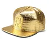 2017 luksusowe 50 -procentowe czapki baseballowe sztuczne skórzane złotą krinkę nożycową kokchadę Krokodyl Strapback Hats Hip Hop Dj Rap Hats Men Men Djan Prezent7671574