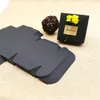 Beyaz / Siyah / Kahverengi Kraft Craft Kağıt Takı Paketi Kutuları Küçük Hediye Kutusu Bisküvi El Yapımı Sabun Düğün Parti Için Şeker Ambalaj Kutusu LX0580