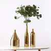 Vaso in ceramica galvanica dorata Fiore metallico dorato Artigianato decorativo per centrotavola da tavolo da salotto per la casa