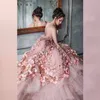 Bohemian Bröllopsklänningar Brudklänningar Skräddarsy Långärmad Asymmetrisk Lace Pink Flower One Shoulder Vestido de Novia