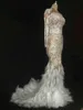 DJ Songbird Sparkly Strass Feather Nude Dress Sexy Nightclub Full Stones Long Big Tail Dress Costume Prom Compleanno Festeggia 304E