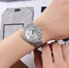 2018 ventes chaudes Or argenté Or Rose Luxueux cristal Papillon bande d'acier Montre-Bracelet De Haute Qualité mode femme quartz Montre-Bracelet