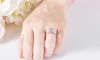 Infinity Brand New Jewelry Classica Sei Artigli Puro 100% Sterling Sier Forma Rotonda Topazio Bianco Cz Diamante Wedding Band Anello Regalo