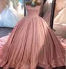 2019 Różowy Quinceanera Dress Princess Aplikacje Gorset Powrót Słodkie 16 Wieków Long Girls Prom Party Pagewant Suknia Plus Size Custom