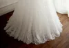 Robes de mariée robe de bal en dentelle ivoire, plus la taille sur mesure dos ouvert balayage train robe de mariée en dentelle robes de mariée ceinture étincelante