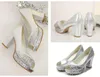 العلامة التجارية مصمم الذهب الكعب الفضة أحذية الزفاف أحذية العروس مريحة منتصف كعب مضخات الأميرة نمط حفلة موسيقية ثوب اللباس أحذية حجم 34 إلى 39